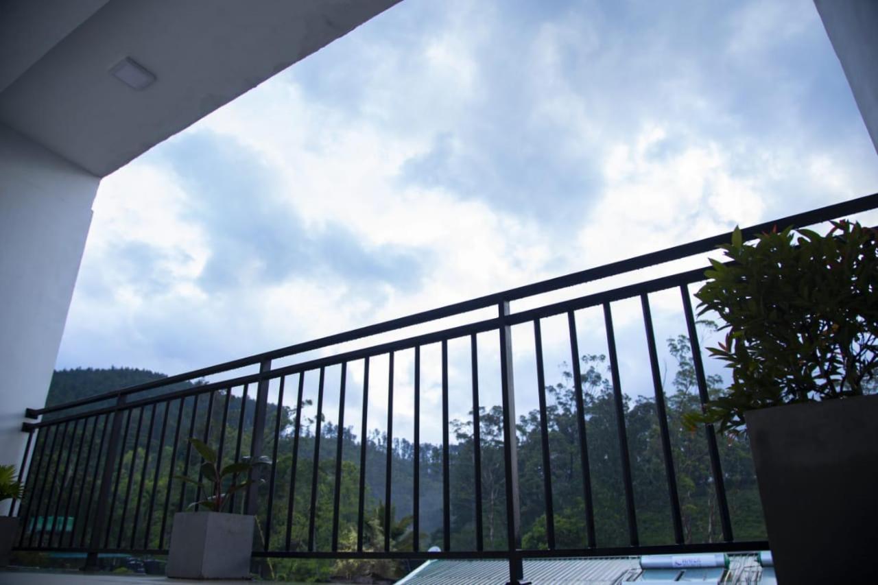 City Heaven Ella Exterior foto